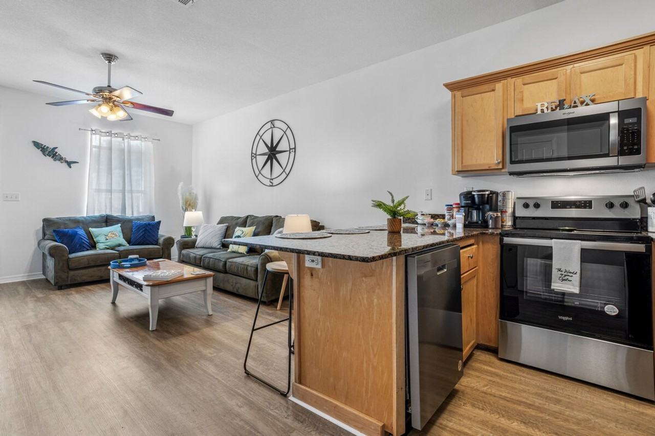 241 Cowan Rd #1473636P - Photo 3 of 31