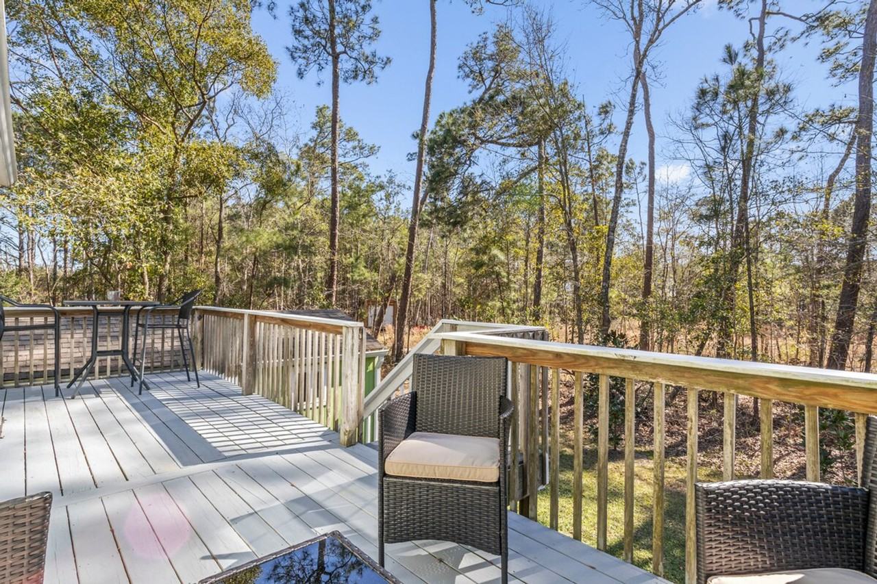 309 Julia St #1473640P - Photo 6 of 47