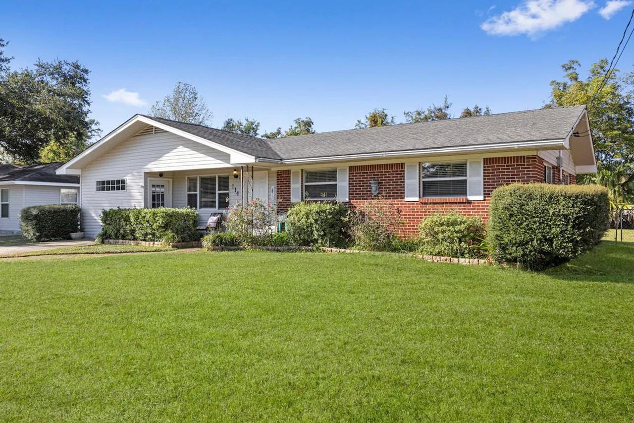 114 Lassere Cir #1473631P - Photo 2 of 29