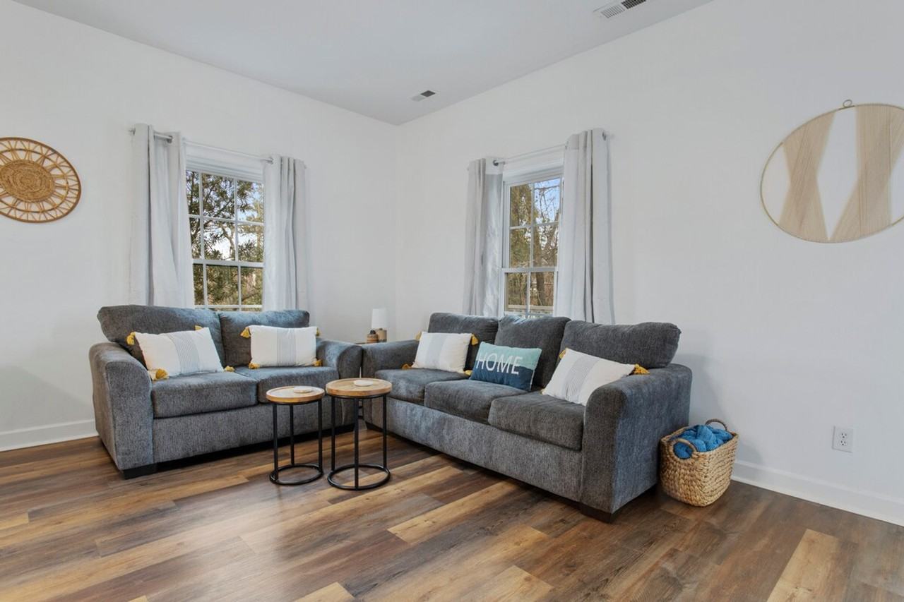 343 Henderson Ave #1473617P - Photo 2 of 19