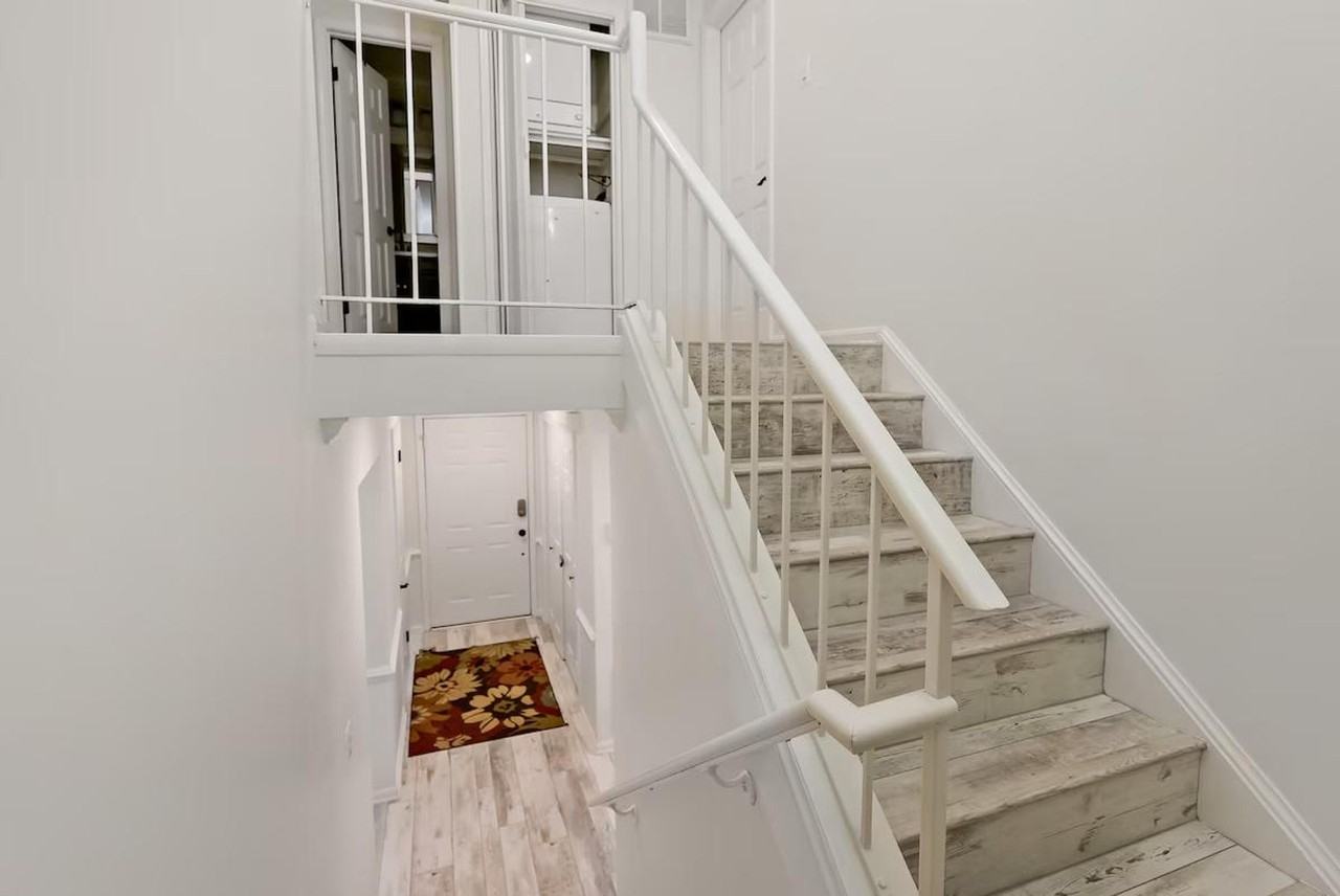 321 Senate Ct #1473424P - Photo 5 of 48