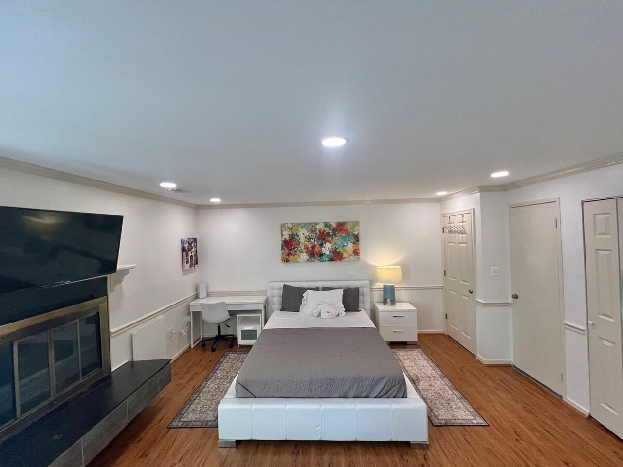 11874 Sunrise Valley Dr #1473427P - Photo 7 of 28