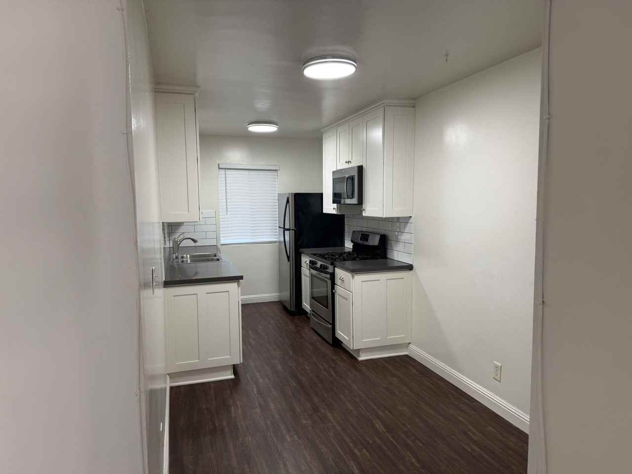 11168 Camarillo St #2 - Photo 4 of 4