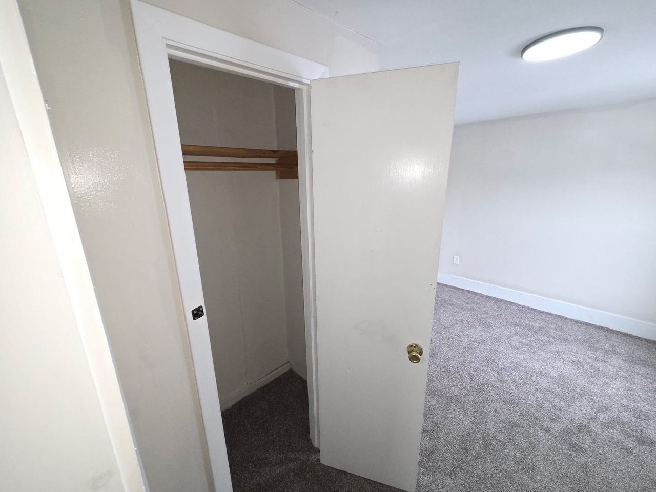 16 Jefferson St #3 - Photo 5 of 11