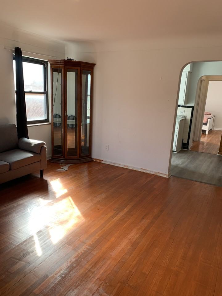 3069 Glenmore Ave #3 - Photo 3 of 19