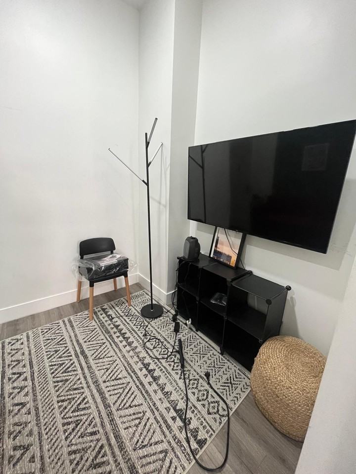 111 East 87th Street #3D - Photo 4 of 8