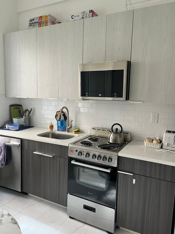 111 East 87th Street #3D - Photo 7 of 8