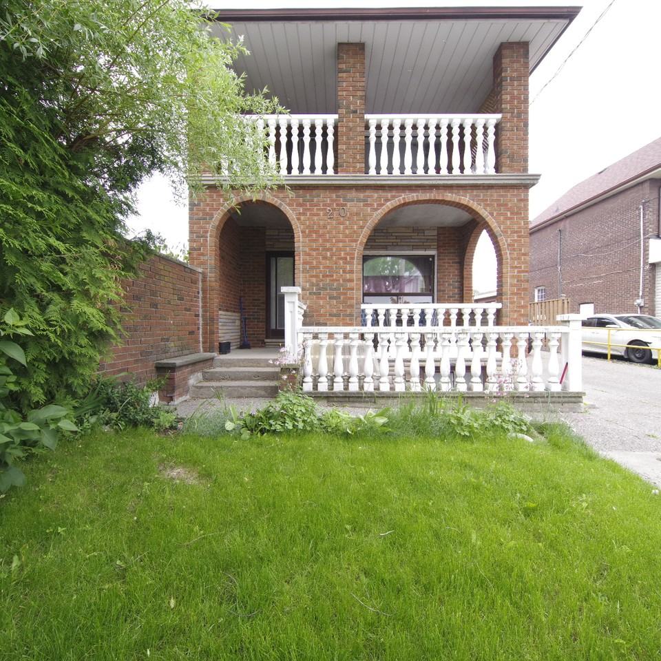 20 Marshall Boulevard #2 - Photo 2 of 16