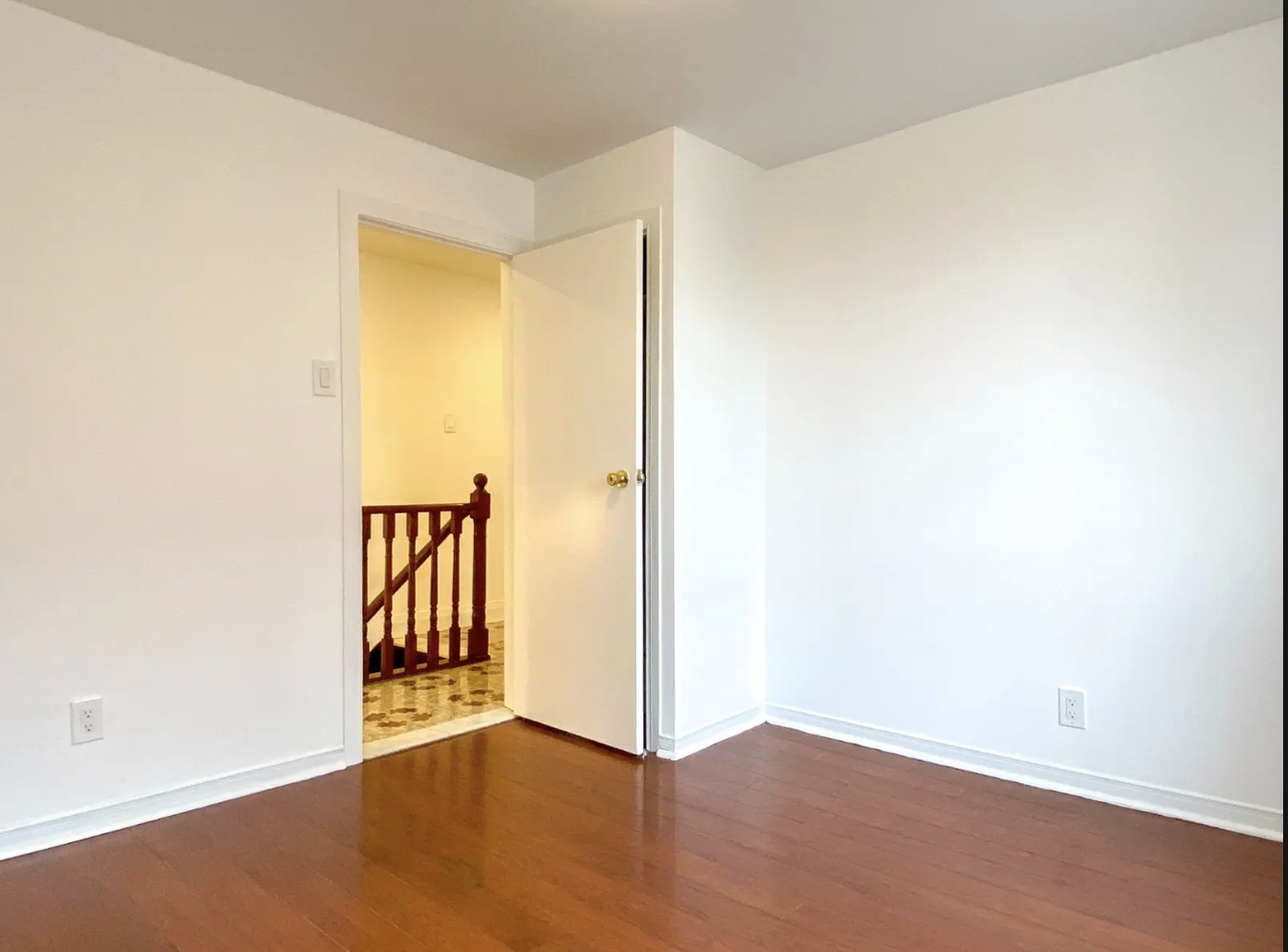 20 Marshall Boulevard #2 - Photo 7 of 25