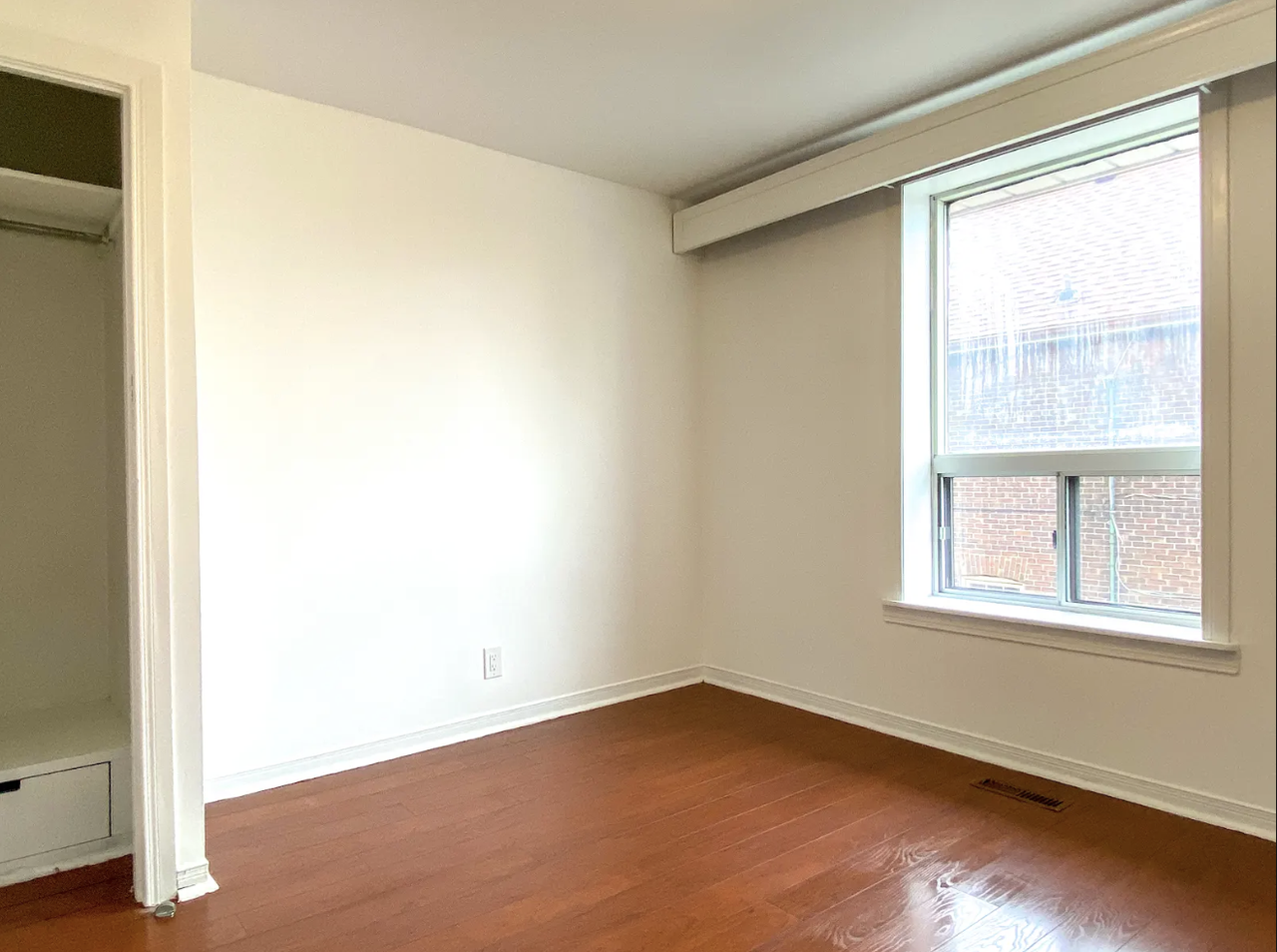 20 Marshall Boulevard #2 - Photo 6 of 25