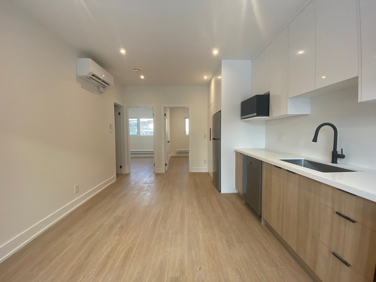 8 Hatherley Road #3 - Photo 7 of 11