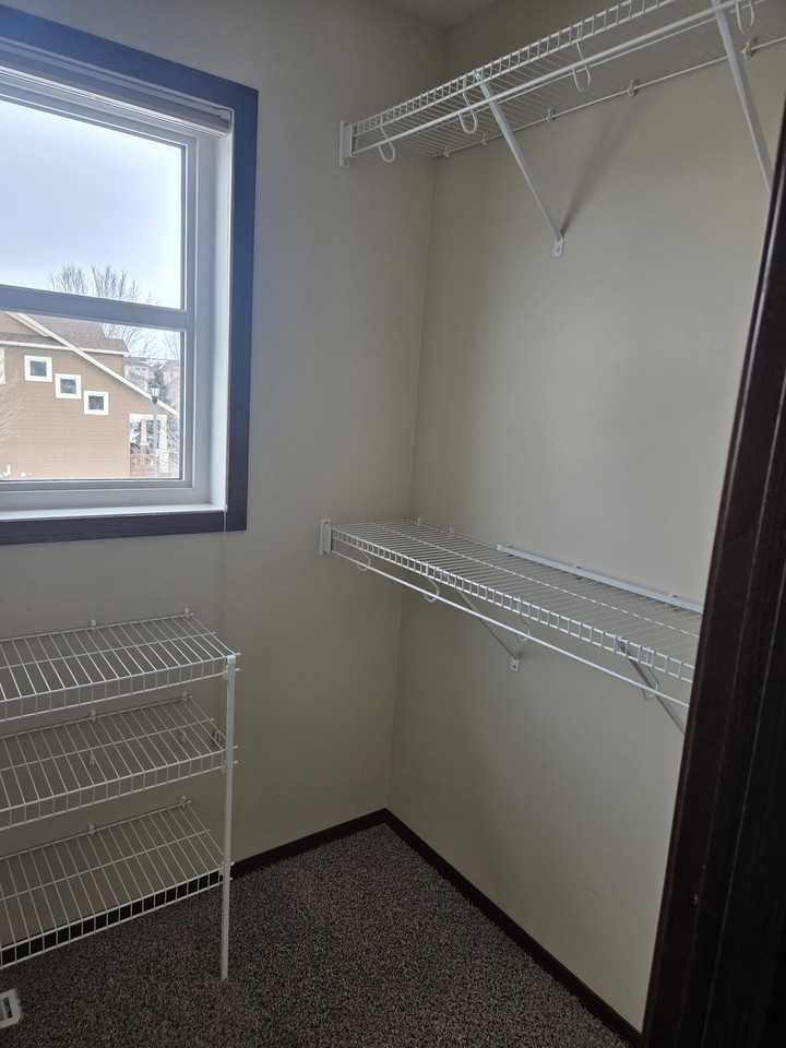 137 Red Moon Road - Photo 3 of 11