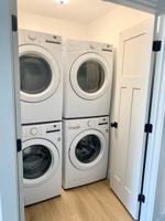 featured image of 1452 Ne