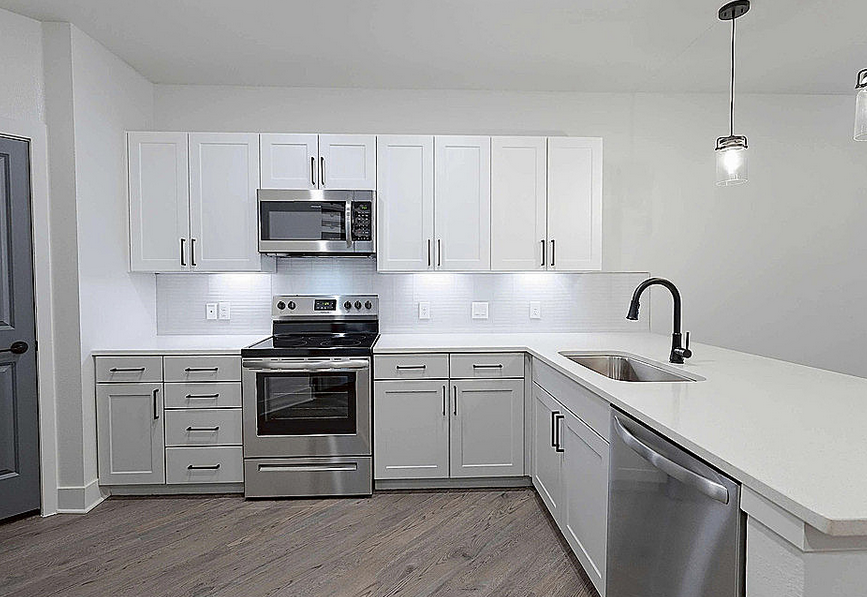 1165 Montgomery Boulevard #25.192 - Photo 4 of 14