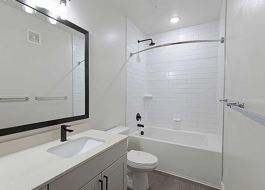 1165 Montgomery Boulevard - Photo 4 of 13