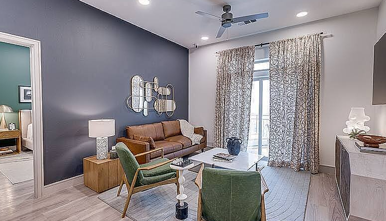 2014 Southside Boulevard