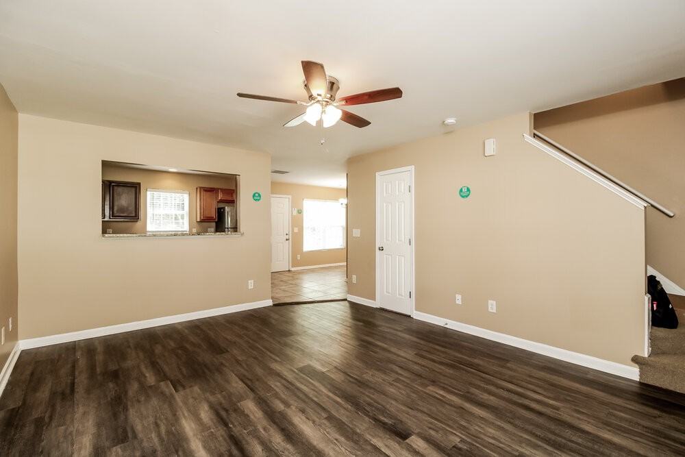 4014 Mountainridge Dr - Photo 6 of 17