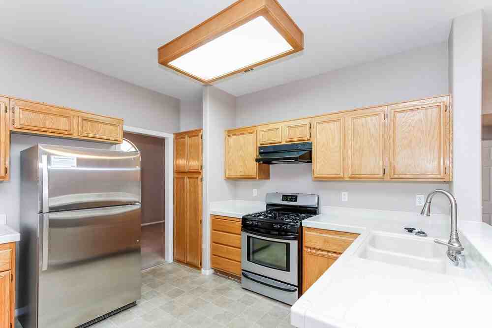 6055 Autumn Rose Way - Photo 4 of 14