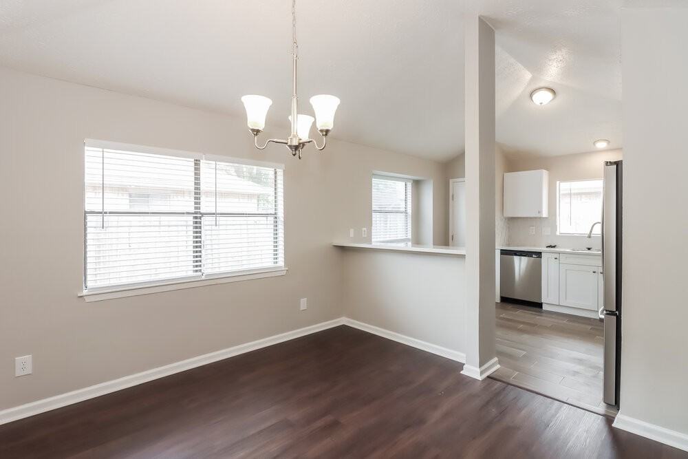 20810 Union Park Dr - Photo 6 of 16