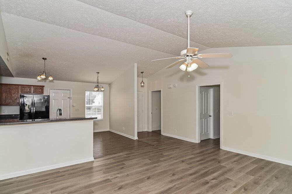 3128 Sherborne Ct - Photo 5 of 16