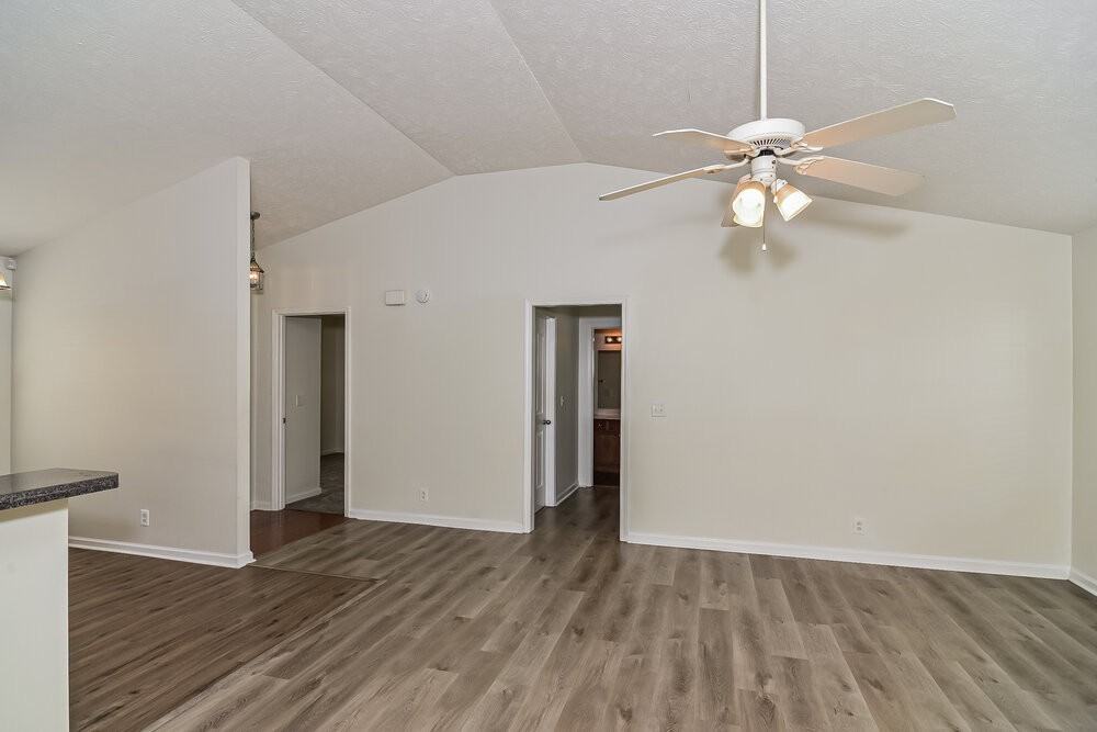 3128 Sherborne Ct - Photo 6 of 16