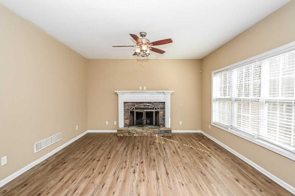 241 Sable Trace Dr - Photo 7 of 18