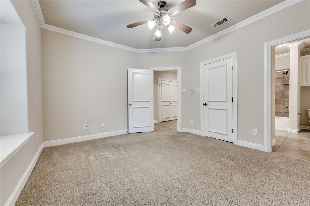 632 Rockingham Dr #632 - Photo 2 of 39