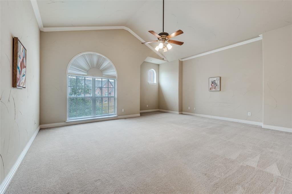 632 Rockingham Dr #632 - Photo 4 of 39