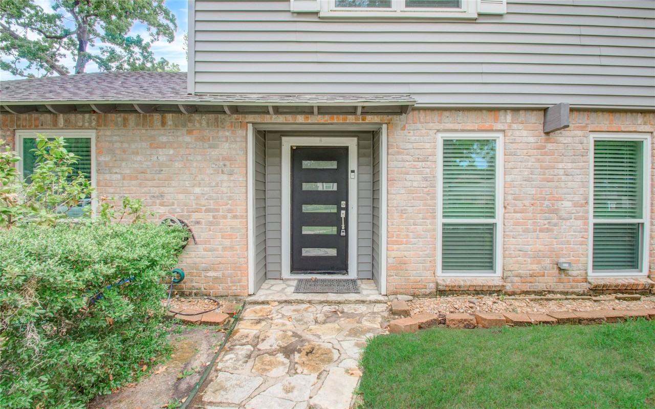 14611 Bramblewood Dr #14611 - Photo 2 of 50