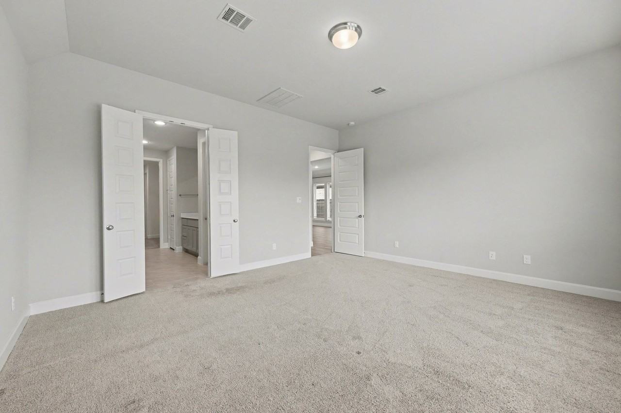 2527 Alder Wood Ln #2527 - Photo 5 of 22