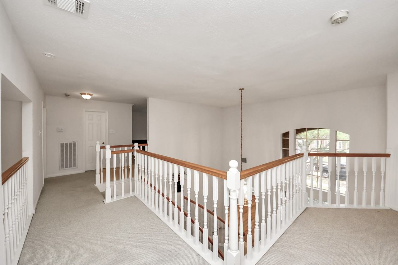 4418 Bermuda Dr #4418 - Photo 3 of 31