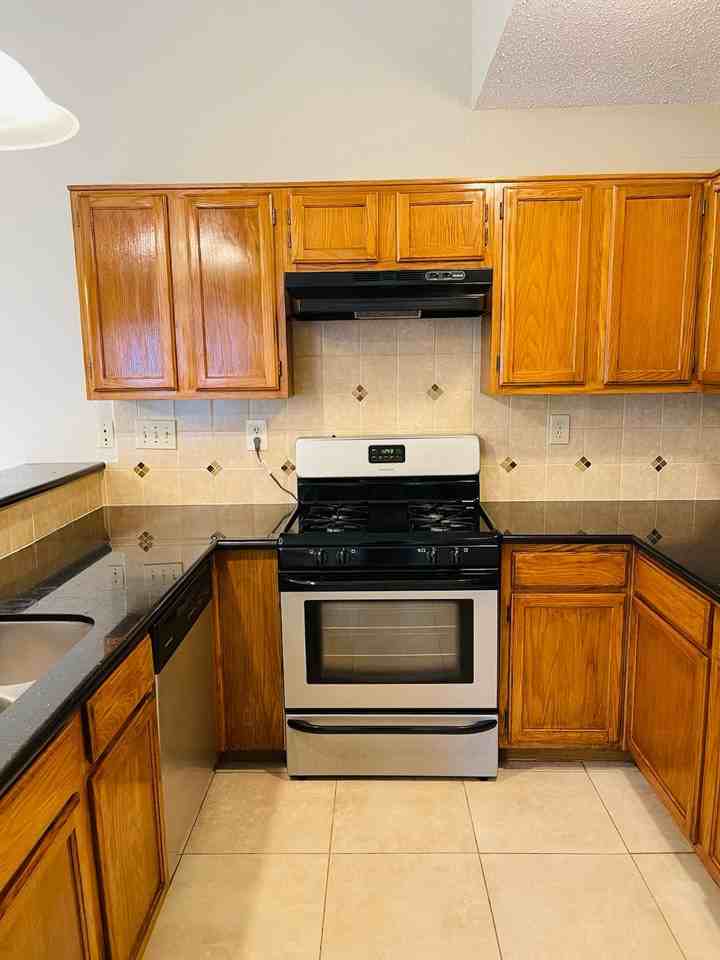 4715 Rainbow Run #4715 - Photo 4 of 30