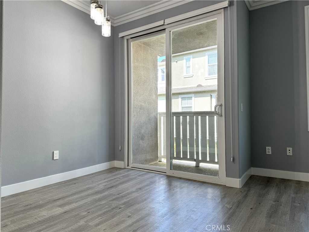 22 Valmont Way #22 - Photo 2 of 27