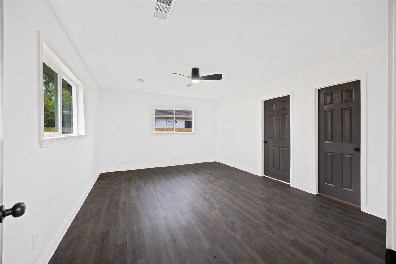 125 Bolden St #125 - Photo 7 of 21