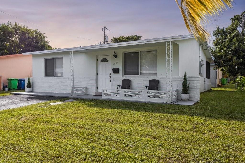 6888 Nw 30th St #6888 - Photo 2 of 20