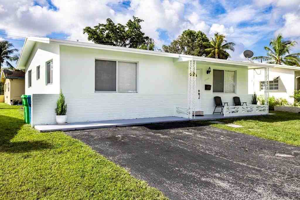 6888 Nw 30th St #6888 - Photo 3 of 20