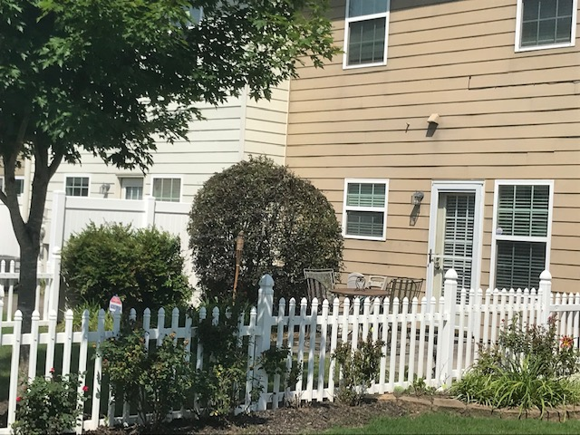 6490 Whitebeam Trl - Photo 2 of 12