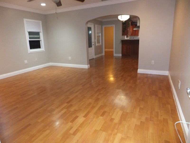 3920 E 11th St - Photo 2 of 21