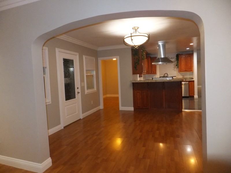 3920 E 11th St - Photo 3 of 21