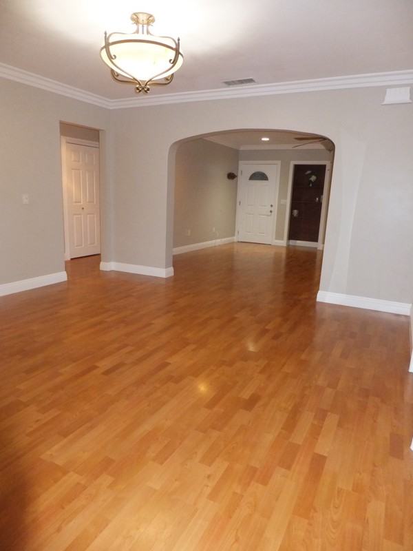 3920 E 11th St - Photo 7 of 21