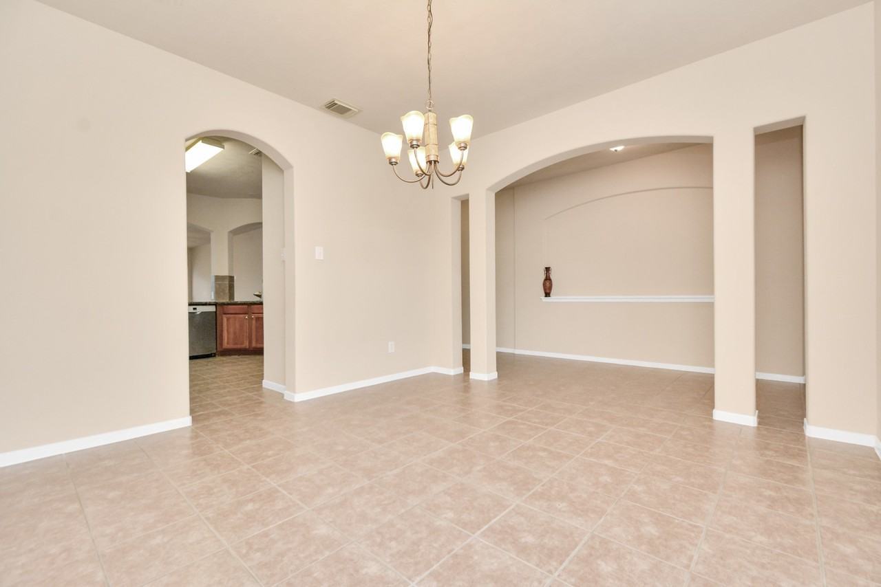 25206 Hazel Ranch Dr #25206 - Photo 6 of 49