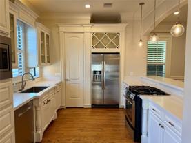 2710 Nicholson St #2710 - Photo 1 of 1