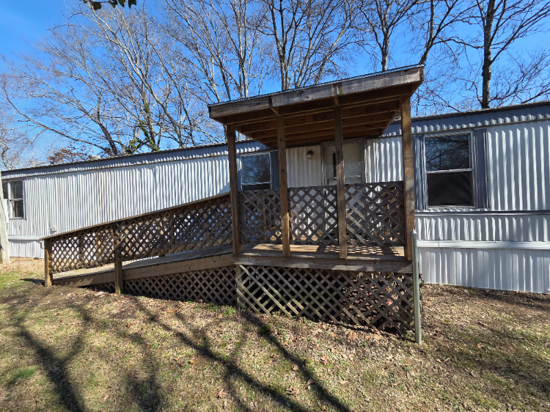 401 Vista Ave - Photo 3 of 18