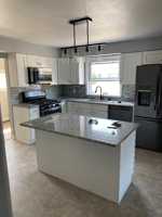 featured image of 542 S Main St