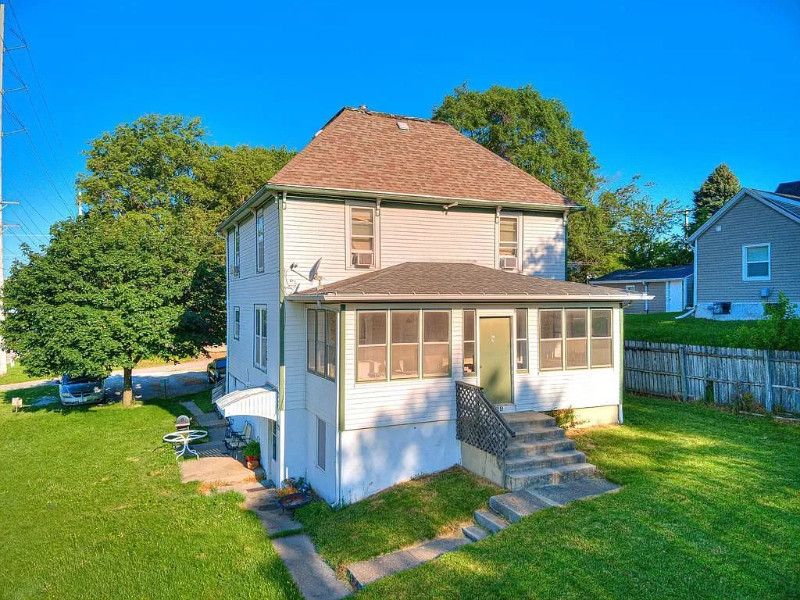 129 Kingsbury Ave #1 - Photo 6 of 6