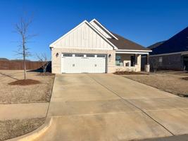 featured image of 220 Lee Audis Ln