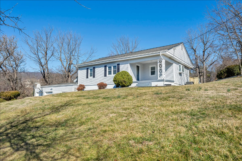 3024 E Ruritan Rd - Photo 7 of 50