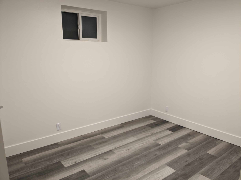 2645 Ne - Photo 4 of 19