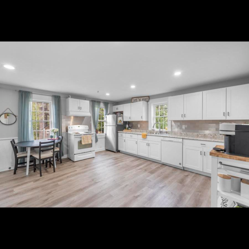 15 Hackmatack St #15 - Photo 3 of 20