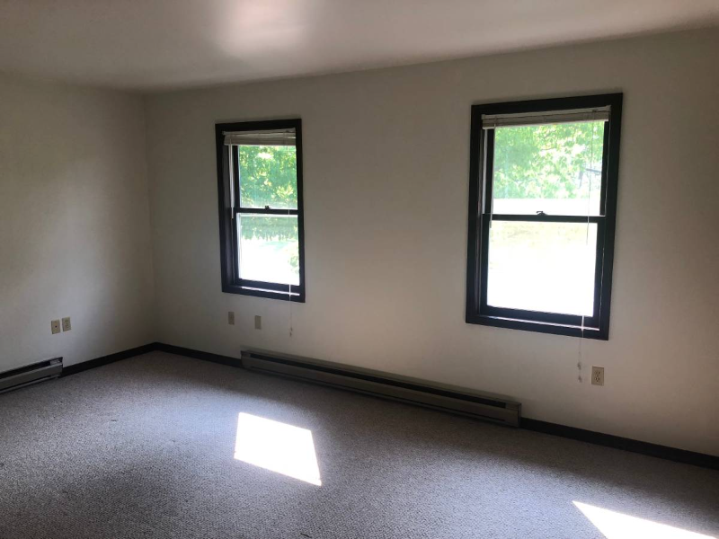 296 Upper Demunds Rd - Photo 2 of 10